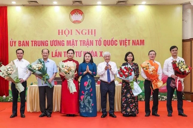 Hiệp thương cử 6 Phó Chủ tịch Ủy ban Trung ương Mặt trận Tổ quốc Việt Nam