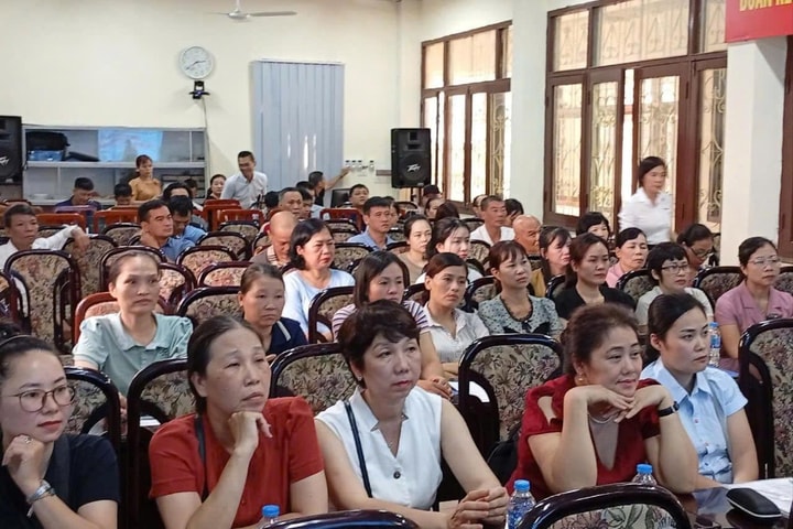 Báo Hànộimới gặp mặt cộng tác viên phát hành