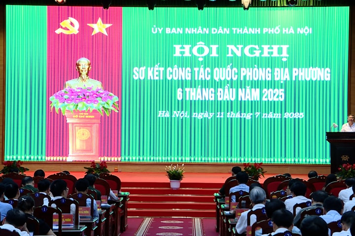 Kết hợp chặt chẽ giữa phát triển kinh tế - xã hội với đảm bảo quốc phòng địa phương