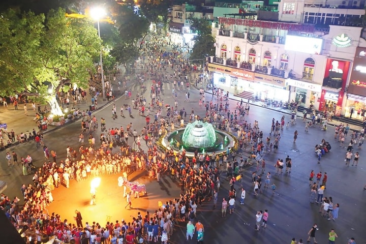 Tổ chức và hoạt động Khu phát triển thương mại và văn hoá Giữ gìn di sản, khơi dậy sáng tạo ở Hà Nội