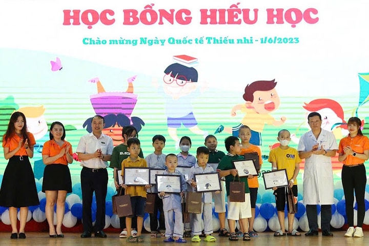 Lấp lánh tình người dưới mái nhà Thalassemia