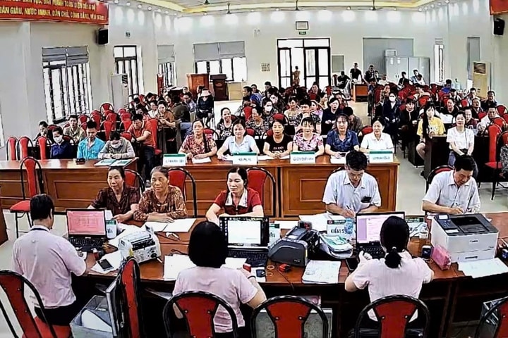 Phòng giao dịch Ngân hàng chính sách xã hội Hà Đông: Gần 6.000 khách hàng vay vốn tại 7 chương trình
