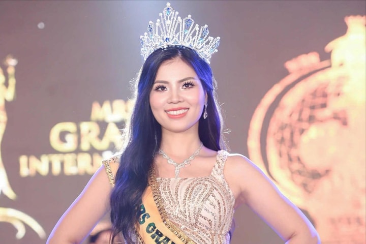 Tân Hoa hậu Quý bà Hòa bình quốc tế gọi tên đại diện Việt Nam