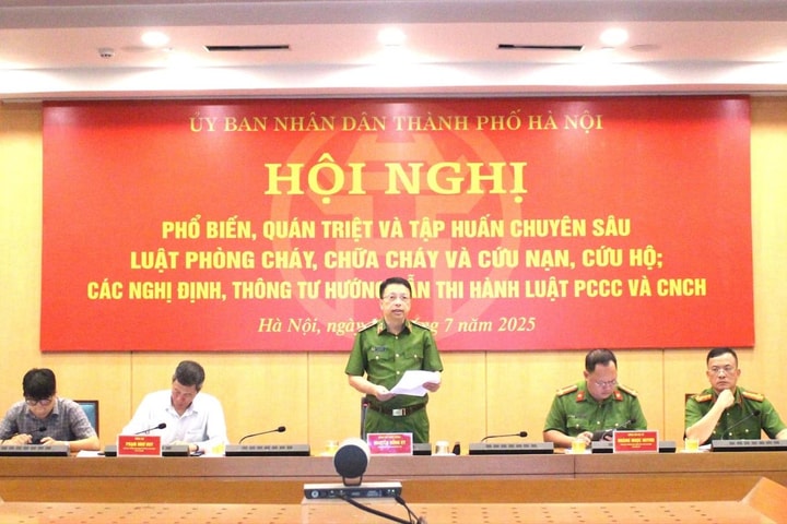 Hà Nội vận động 100% hộ gia đình trang bị, lắp đặt hệ thống cảnh báo cháy sớm