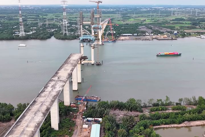 Tái khởi động thi công cầu Phước Khánh trên tuyến cao tốc Bến Lức - Long Thành