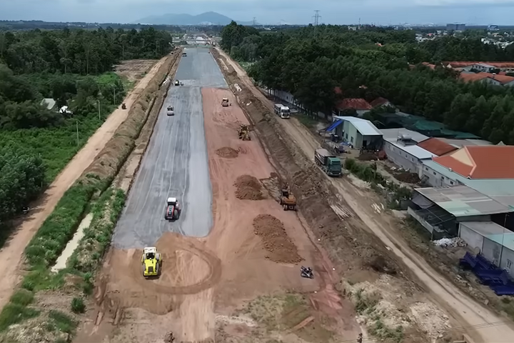 Tăng tốc trên công trường dự án thành phần 2 cao tốc Biên Hòa – Vũng Tàu