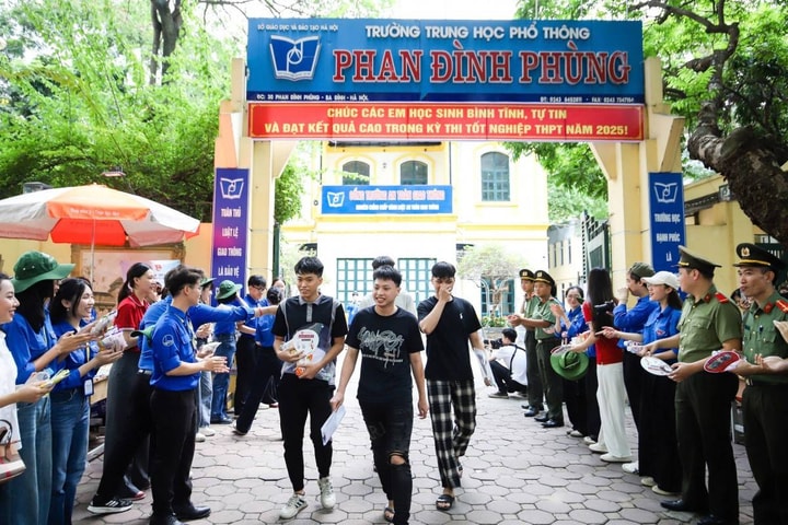 Tốp các trường ở Hà Nội có điểm trung bình môn thi cao nhất kỳ thi tốt nghiệp THPT 2025