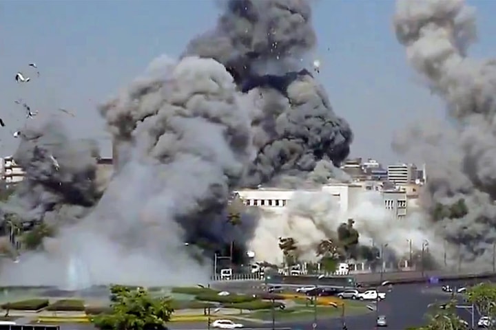 Israel tấn công Syria