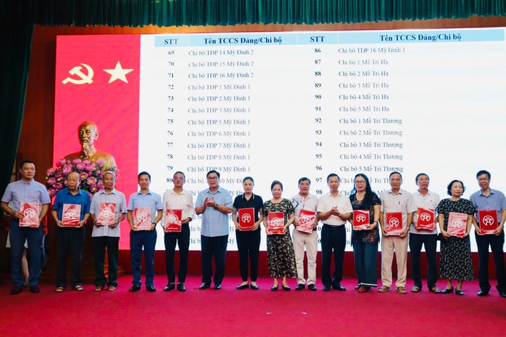 Đảng bộ phường Từ Liêm có 116 tổ chức Đảng