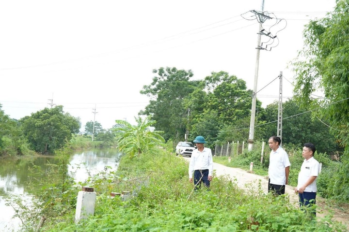 Xã Hạ Bằng kiểm tra các điểm trọng yếu, triển khai phương châm “4 tại chỗ”