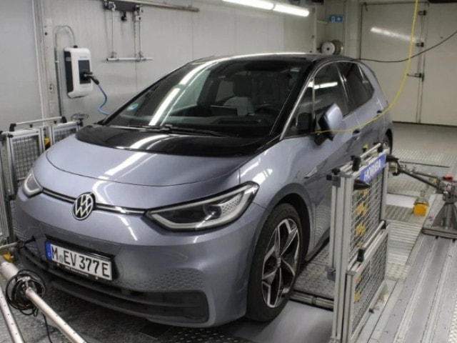 Volkswagen ID.3 sau 4 năm: Phạm vi hoạt động chỉ hao hụt 13km