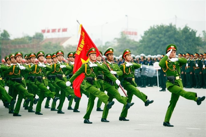 Tuyên truyền sâu rộng, khẳng định truyền thống vẻ vang 80 năm của Công an nhân dân