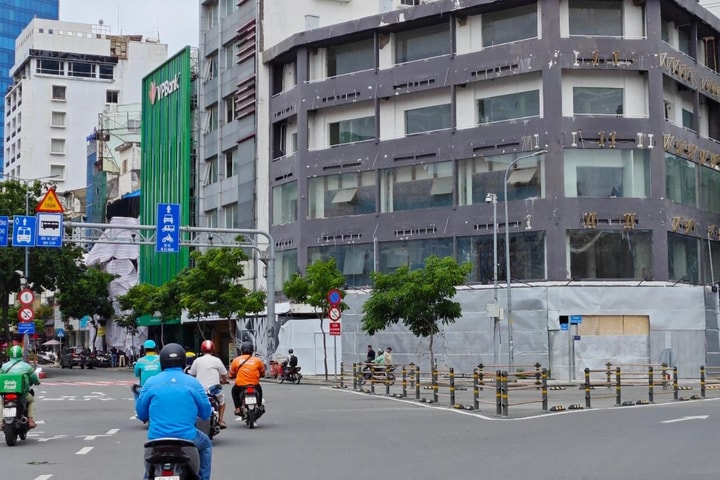 Giá thuê giảm, mặt bằng bán lẻ thành phố Hồ Chí Minh khởi sắc?