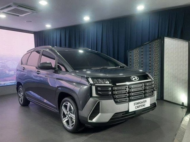 Hyundai Stargazer 2025 ra mắt: Thiết kế mới, công nghệ vượt tầm phân khúc