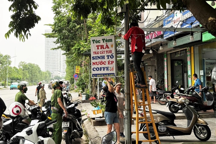 Phường Dương Nội ra quân xử lý vi phạm trật tự đô thị