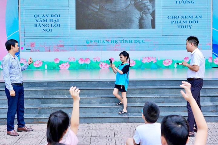 Để trẻ an toàn trong chính tổ ấm của mình