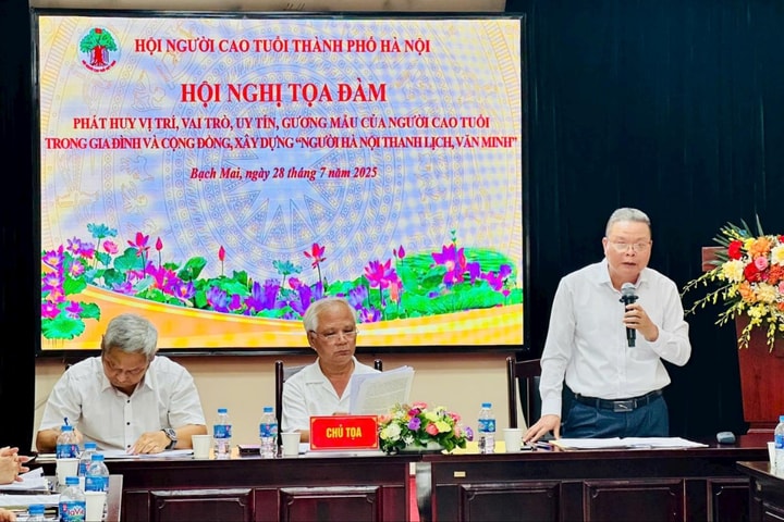 Hiến kế xây dựng “Người Hà Nội thanh lịch - văn minh”