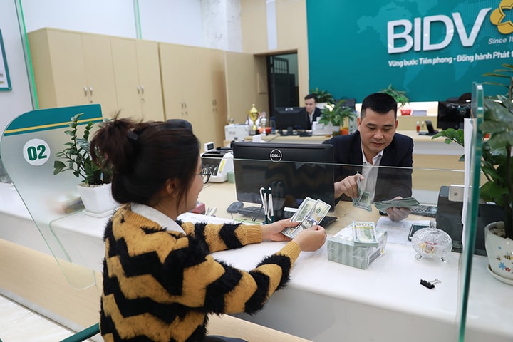 Chính sách tiền tệ: Neo giữ lạm phát, hỗ trợ tăng trưởng