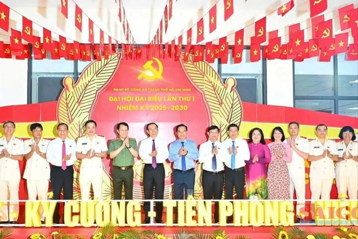 Đại tướng Lương Tam Quang dự Đại hội Đảng bộ Công an TP Hồ Chí Minh