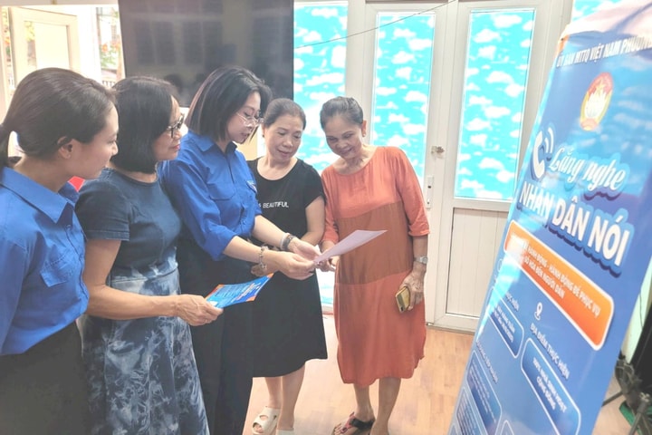 “Lắng nghe nhân dân nói” - mô hình thiết thực ở phường Ngọc Hà