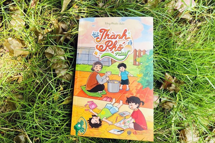 Thành phố chẳng vắng chữ thương