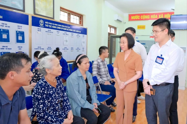 Thường trực HĐND thành phố Hà Nội khảo sát hoạt động của HĐND xã Đa Phúc
