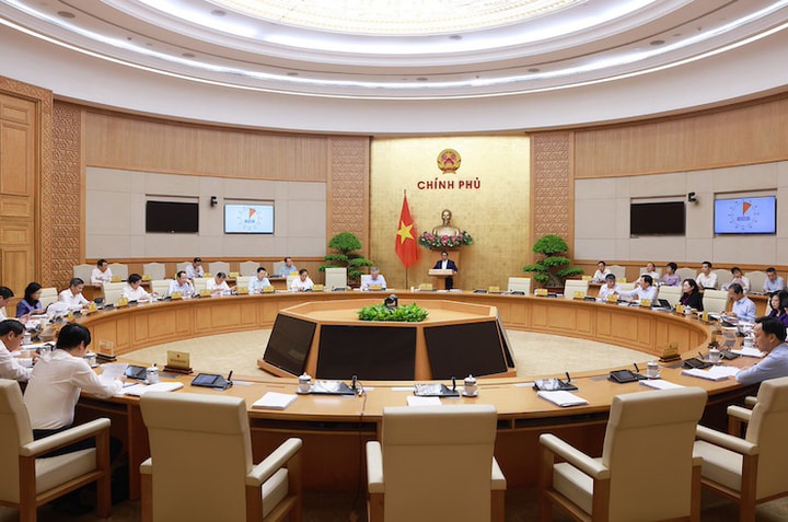 Quá trình xây dựng luật phải lắng nghe ý kiến chuyên gia, người dân