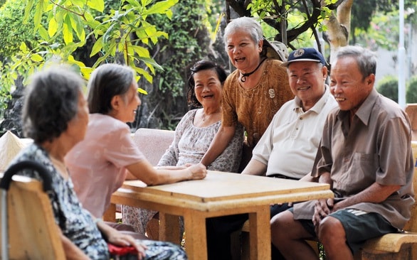 Mở rộng độ bao phủ mạng lưới câu lạc bộ liên thế hệ tự giúp nhau