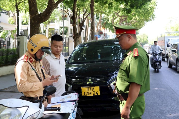 Bảo đảm trật tự đô thị, an toàn giao thông địa bàn phường Hoàn Kiếm