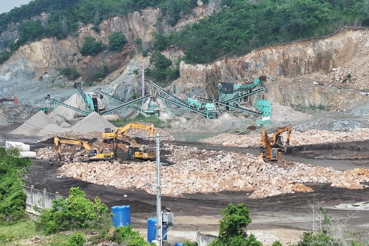 TP Hồ Chí Minh: Bắt tạm giam nhóm đối tượng khai thác khoáng sản tại Dự án Shinhan