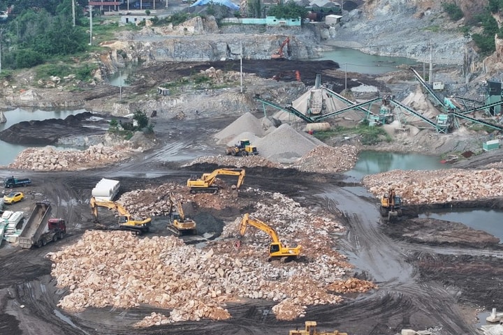 TP Hồ Chí Minh: Bắt nhóm đối tượng khai thác đá trái phép