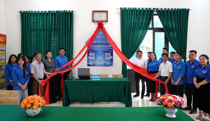 Xã Thành Oai: Gắn biển và khánh thành các công trình chào mừng Đại hội đại biểu Đảng bộ xã lần thứ I