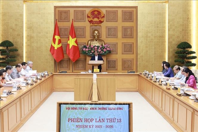 Thủ tướng: Khen thưởng kịp thời các thành tích đặc biệt, tạo khí thế mới nhân các sự kiện trọng đại của đất nước
