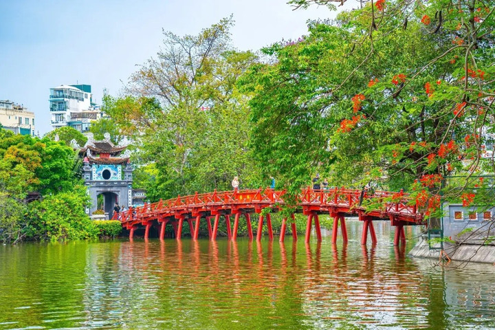 Báo Telegraph (Anh) vinh danh Hà Nội trong top thành phố tuyệt vời nhất thế giới
