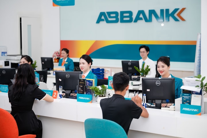 Quý II-2025: ABBANK hoàn thành hơn 90% kế hoạch lợi nhuận năm, các hoạt động kinh doanh cốt lõi bứt phá mạnh mẽ