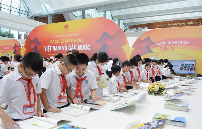 Bộ Giáo dục và Đào tạo lấy ý kiến góp ý chương trình chỉnh sửa một số môn học