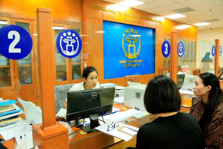 [Podcast] Chính phủ đặt mục tiêu 100% hồ sơ dịch vụ công chỉ tiếp nhận qua mạng từ 1-10-2025