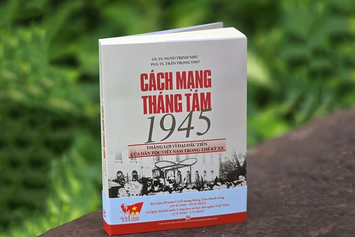 Cuốn sách về bản hùng ca mở ra kỷ nguyên độc lập, tự do
