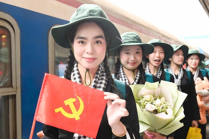 "Từ bưng biền em tỏa sáng giữa Thủ đô” - Khúc tráng ca về nữ du kích miền Nam