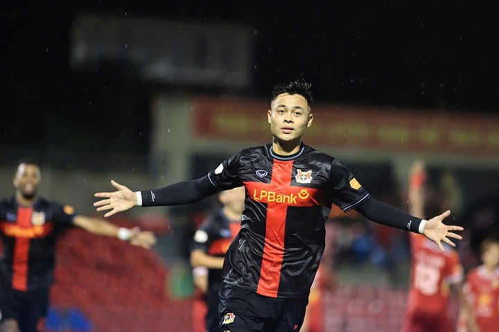 Tân binh Ninh Bình thắng Hồng Lĩnh Hà Tĩnh ngày ra quân tại V.League