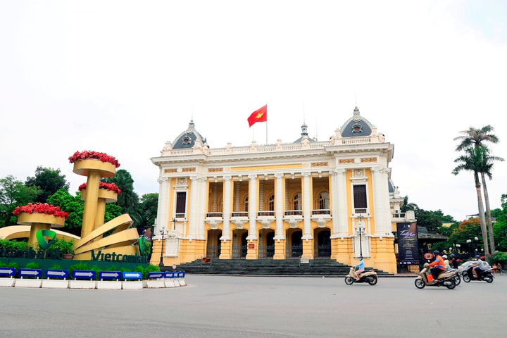 Tin tức đặc biệt trên báo in Hànộimới ngày 19-8-2025