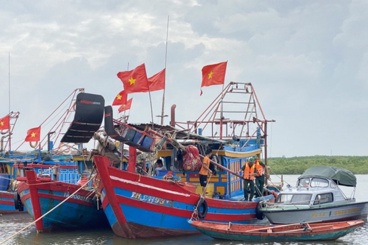 Hải Phòng, Quảng Ninh tạm ngừng cấp phép tàu ra khơi do áp thấp nhiệt đới