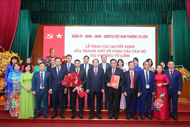 Phát triển giàu đẹp, văn minh, vì hạnh phúc nhân dân