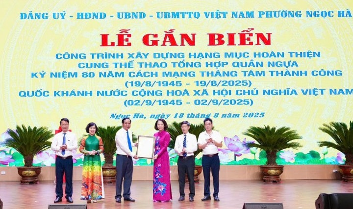 Phường Ngọc Hà (Hà Nội) Gắn biển công trình khu liên hợp Cung Thể thao tổng hợp Quần Ngựa
