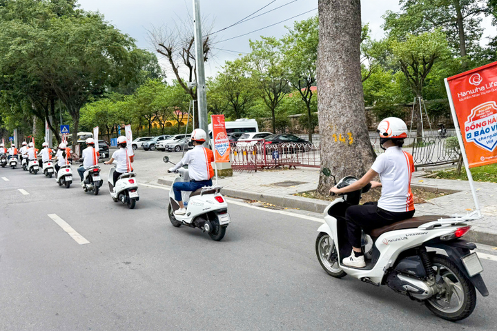 Hanwha Life Việt Nam tổ chức chuỗi hoạt động ra mắt sản phẩm mới tại Thủ đô Hà Nội