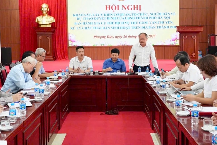 Xã Phượng Dực kiến nghị giữ nguyên mức thu dịch vụ thu gom, vận chuyển, xử lý rác thải sinh hoạt