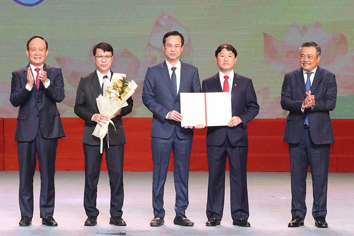 Xây dựng xã Thuận An giàu đẹp, dân chủ, văn minh