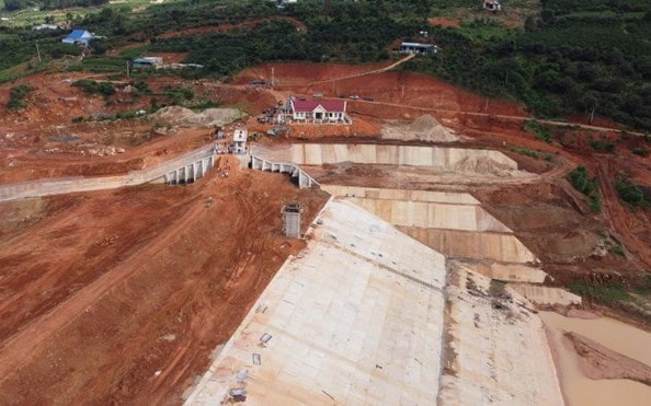 Quyết liệt tháo gỡ vướng mắc, xử lý dứt điểm các dự án tồn đọng kéo dài