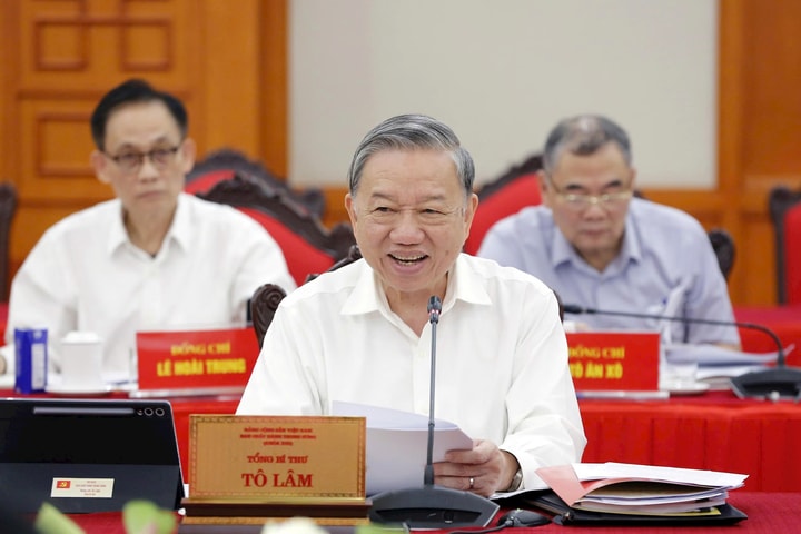 Tổng Bí thư Tô Lâm: Xây dựng hình ảnh Thủ đô xanh - thông minh - đáng sống - có sức hút cả trong và ngoài nước