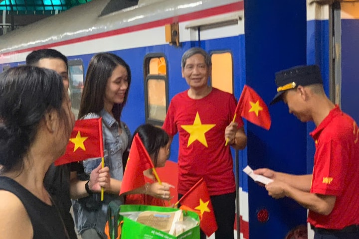 Đường sắt chạy tăng cường 51 chuyến tàu trong dịp nghỉ lễ Quốc khánh 2-9